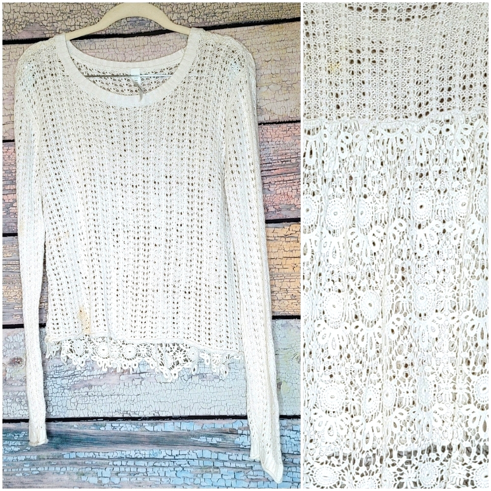 Aeropostale knit top
